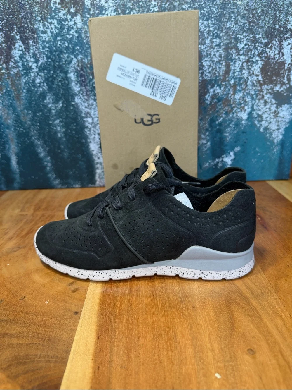 UGG Minimalist Tye Black Nubuck Perforated‎ Sneakers Size 6 NIB